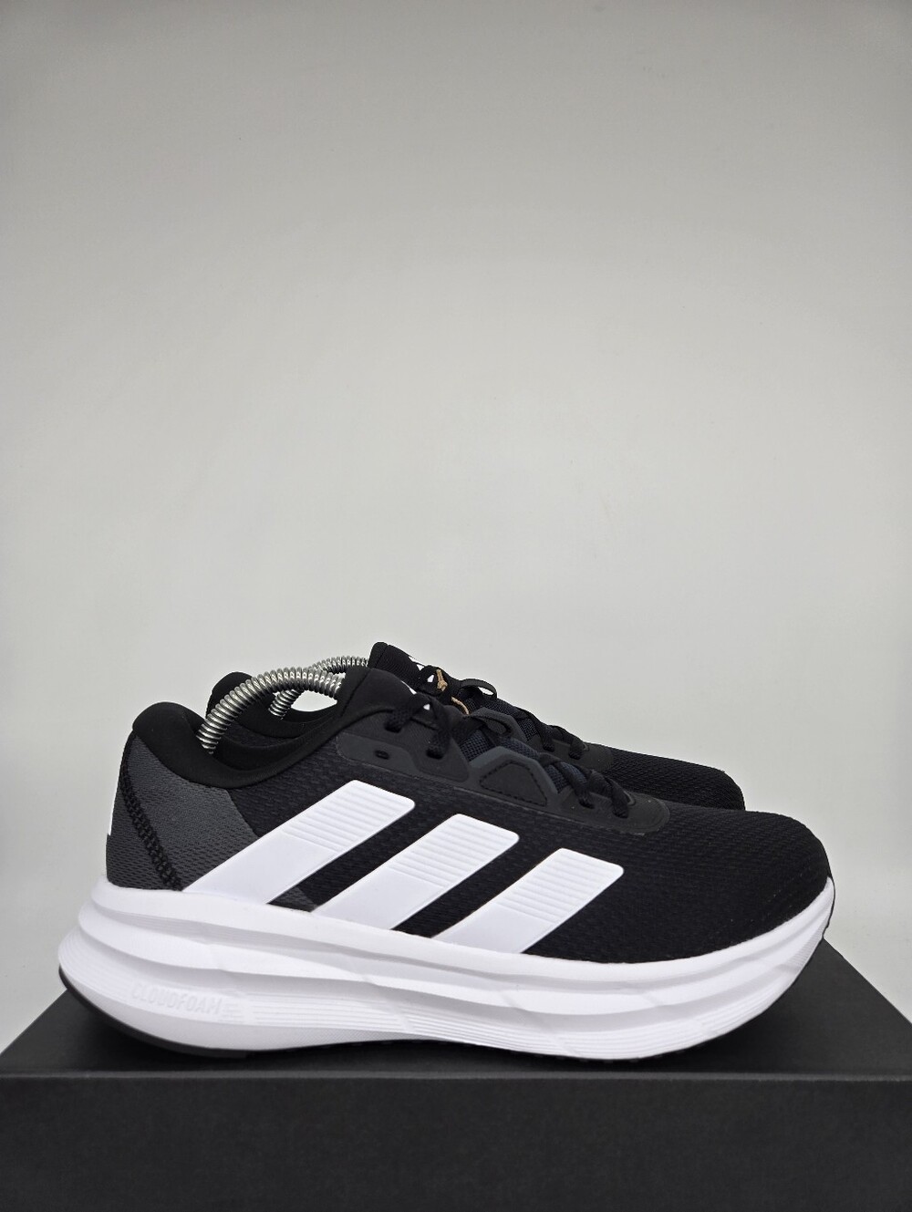 adidas Women's Galaxy 7 ID8765 Black White Running Shoes Size 6 - Picture 3 of 8